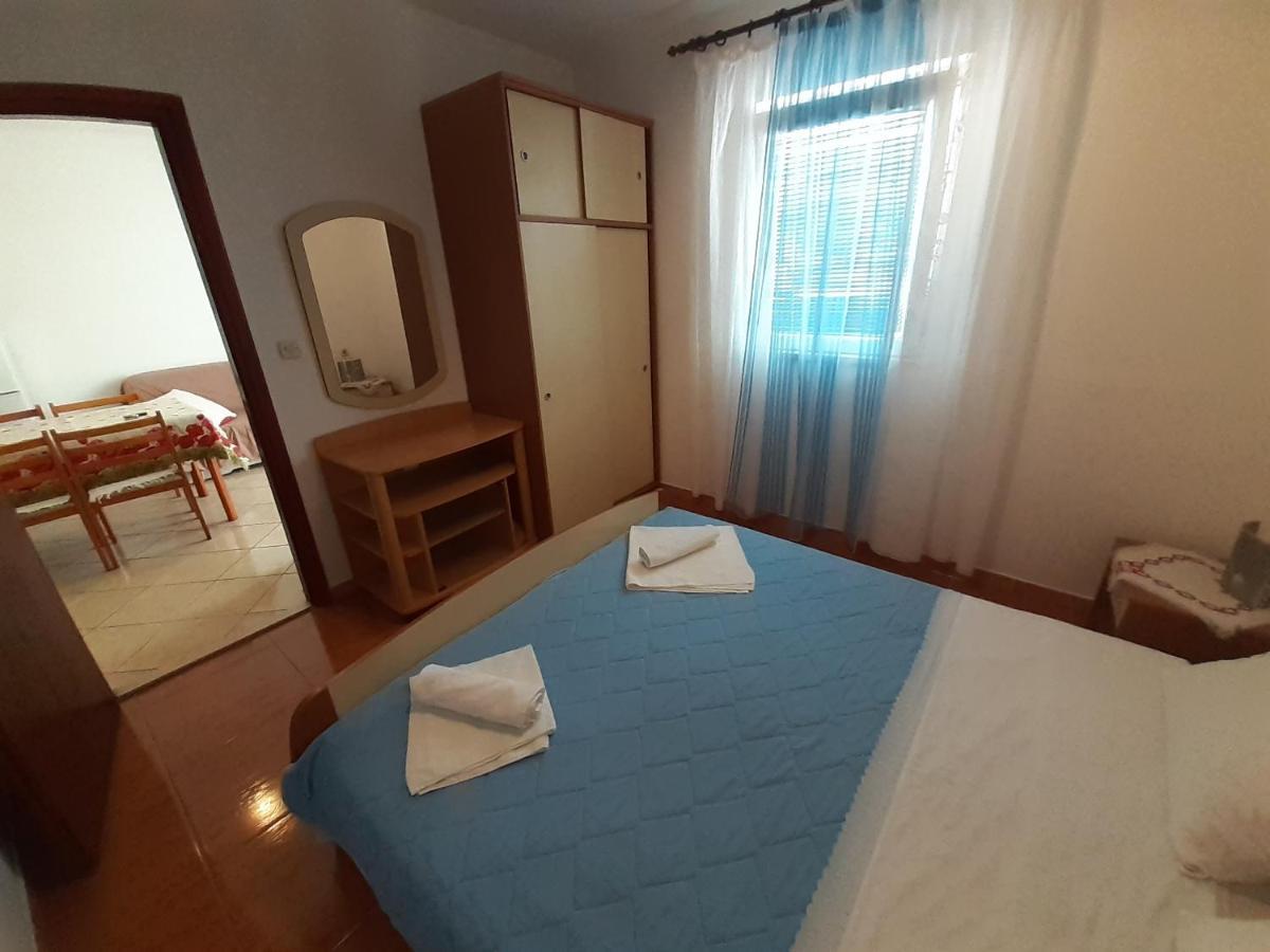 Apartments Slavica 波尔 外观 照片