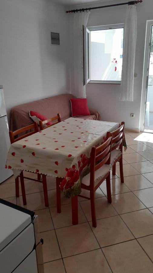 Apartments Slavica 波尔 外观 照片