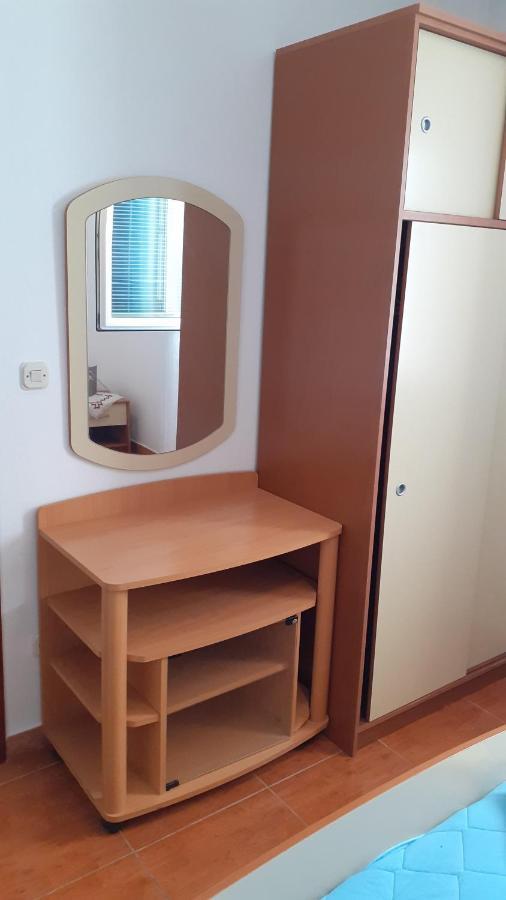 Apartments Slavica 波尔 外观 照片